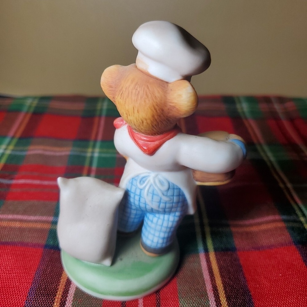Vtg Franklin Mint Fine Porcelain Bear "Chef Pierre" 1986 Figurine Collectible - Picture 3 of 5